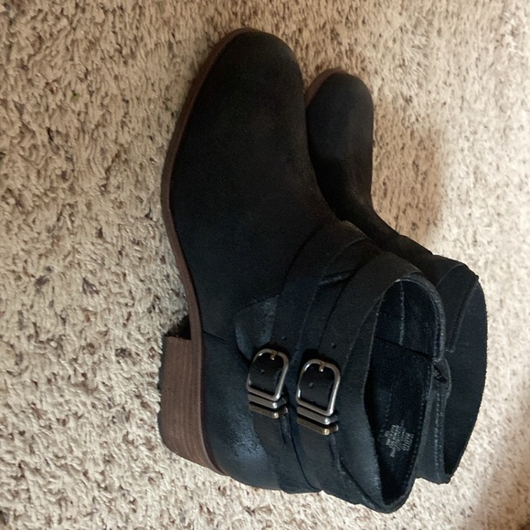 Lucky Brand Befind Booties - Picture 4 of 4